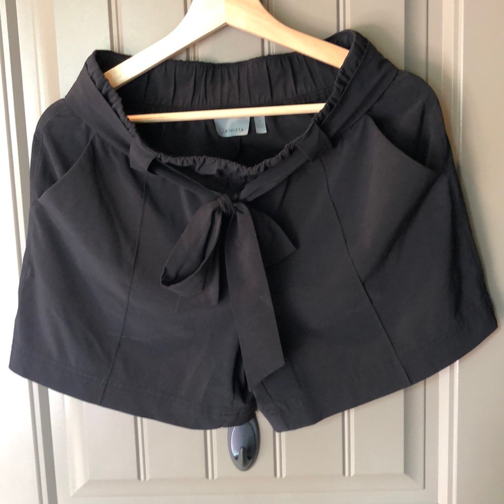 Athleta tie waist black shorts